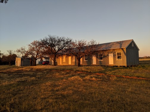 Shearing quarters Pinchgut Creek .jpg
